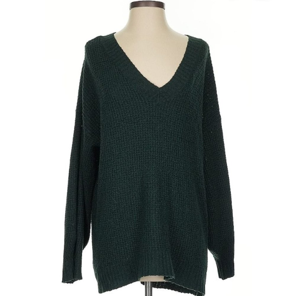 American Eagle Green Pullover V-Neck Sweater